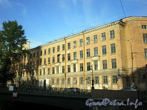 Наб. канала Грибоедова, д. 48. Общий вид здания. Фото август 2009 г.
