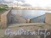Синопская набережная. Спуск к воде около моста Александра Невского. Фото октябрь 2012 г.