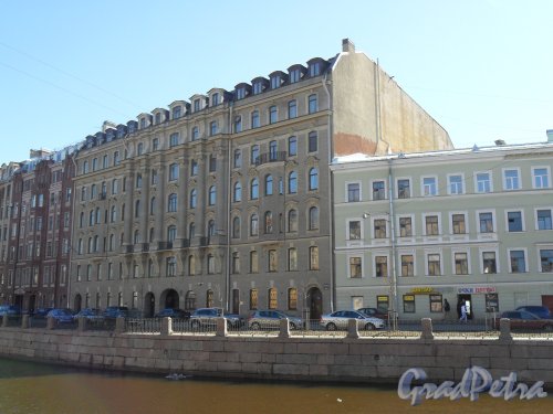 Набережная канала Грибоедова, дом 148-150. Фото 21 апреля 2013 г.