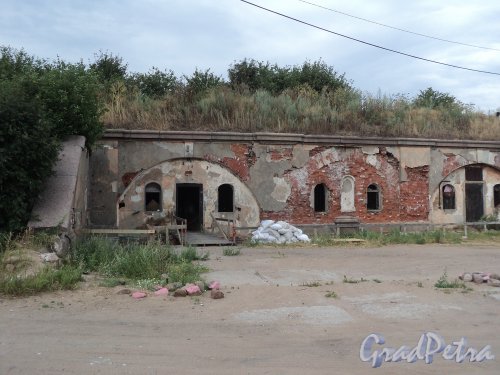 Город Кронштадт, 7-й Северный форт. Фото июль 2010 г.