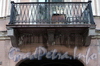 Галерная ул., д. 67. Решетка балкона. Фото июнь 2010 г.