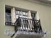 Костромской пр., д. 25. Решетка балкона. Фото апрель 2010 г.