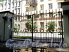 Тверская ул., д. 16. Ворота. Вид на Ставропольскую улицу. Фото август 2010 г.