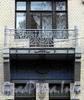 Бывший особняк М. Ф. Кшесинской. Балкон, с которого неоднократно выступал В. И. Ленин. Вид с Кронверкского проспекта. Фото октябрь 2010 г.