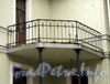 Санаторная аллея, д. 4. Ограждение балкона. Фото сентябрь 2010 г.