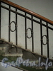 Ул. Грота, д. 5 / ул. Профессора Попова, д. 41. Фрагмент ограждения лестницы. Фото сентябрь 2010 г.
