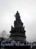 Памятник Екатерине II в Екатерининском сквере на площади Островского. Фото декабрь 2009 г.