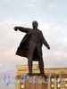 Памятник В.И. Ленину на Московской площади. Фото июль 2009 г.