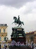 Памятник Николаю I на Исаакиевской площади. Фото июнь 2004 г.