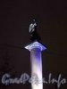Дворцовая площадь. Новогодняя подсветка ангела на Александровской колонне. Фото январь 2011 г.