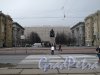 Памятник Н.Г. Чернышевскому. Вид на памятник и Гостиницу «Россия». Фото 2013 года.