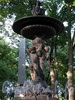 Чаша фонтана в Румянцевском саду. Фото июль 2009 г.