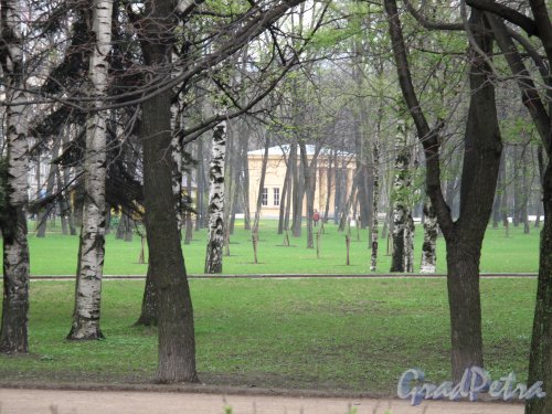 Московский парк Садовый павильон около Кузнецовской улицы. Фото 2013 г.