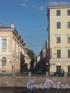 Перспектива Графского переулка от реки Фонтанки в сторону Владимирского проспекта. Фото май 2011 г.