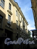 Волжский пер., д. 9. Фрагмент фасада здания. Фото август 2009 г.
