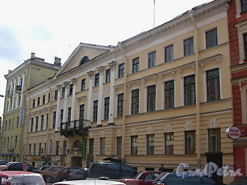Спасский пер., дом 11. Общий вид здания.