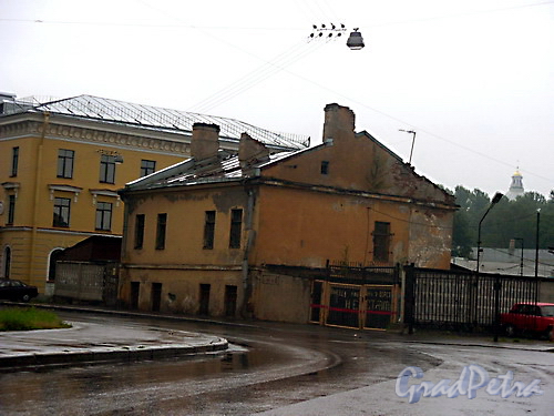 Чернорецкий пер., дом 8. Общий вид здания. Фото начала 2000-х годов.