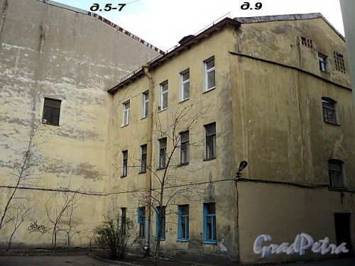 Дойников пер., дд. 5-7 и 9. Вид со двора. Фото май 2010 г.