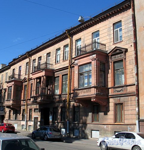 Конногвардейский пер., д. 6. Фасад здания. Фото июнь 2010 г.