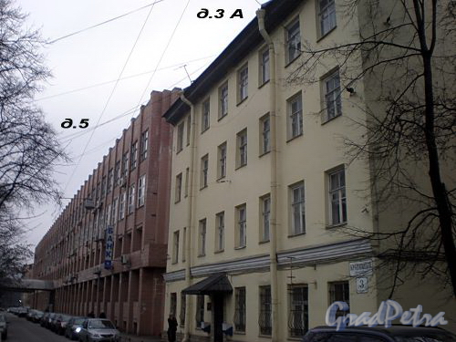 Дома 3, лит. А и 5 по Крапивному переулку. Фото декабрь 2009 г.
