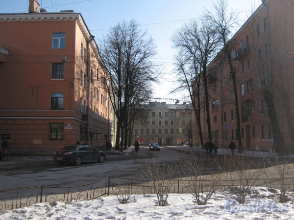 Сивков переулок от Тракторной ул. в сторону Балтийской ул. Фото март 2012 г.