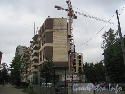 Железнодорожный пер., дом 12. Строительство жилого дома. Вид от улицы Перфильева. Фото сентябрь 2011 года.
