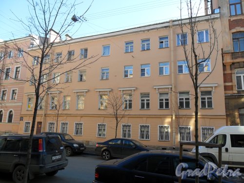 Переулок Макаренко, дом 6-8. Южная часть здания. Фото 21 апреля 2013 г.