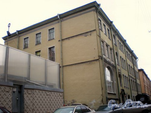 Фонарный пер., д. 4. Вид на фасад с торца здания. Октябрь 2008 г.