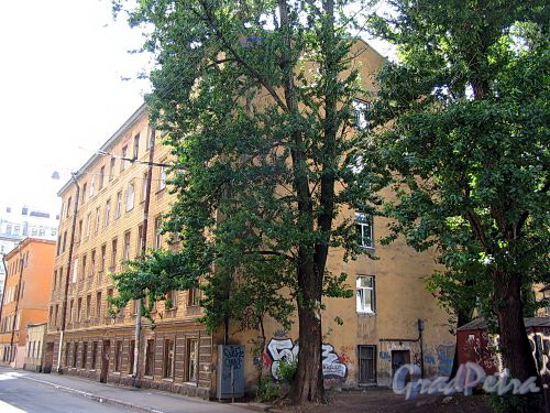 Пер. Лодыгина, д. 7. Дом дешевых квартир. Общий вид здания. Фото июль 2009 г.