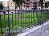 Фрагмент ограды сквера на площади Кулибина. Фото август 2009 г.