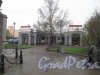Площадь Московских ворот. Временный торговый павильон-кафе «Студио-Пицца». Фото май 2013 г.