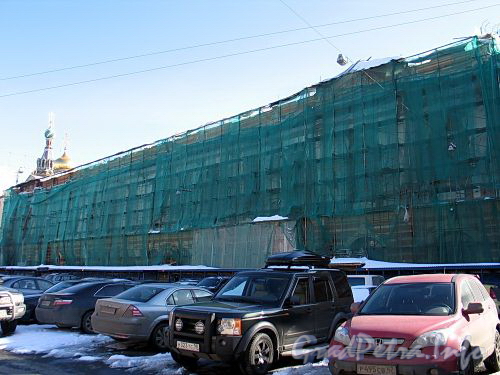 Конюшенная пл., д. 2 (средняя часть). Здание бывшего Конюшенного музея. Реставрация. Фото март 2010 г.
