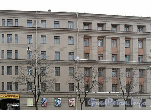 Пл. Стачек, д. 5. Фасад по Перекопской улице. Фото март 2011 г.