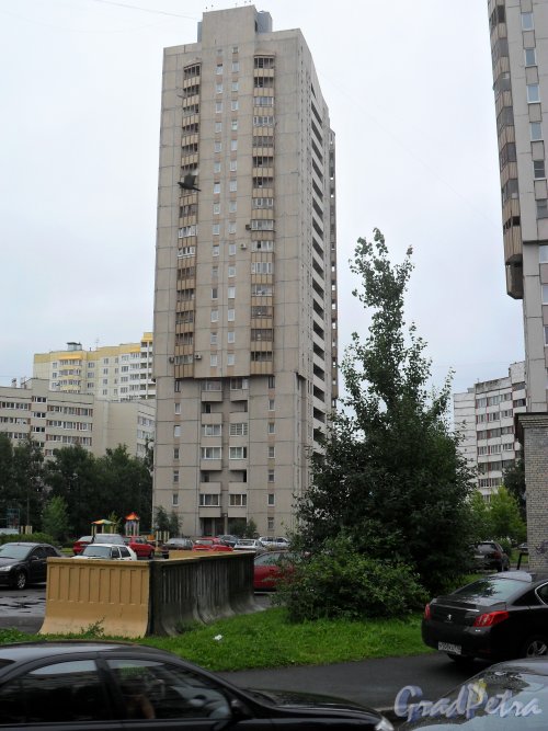 Площадь Льва Мациевича, дом 1.
