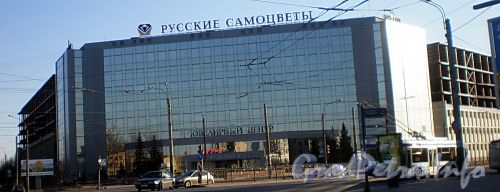 Пл. Карла Фаберже, д. 8. Бизнес-центр «Русские Самоцветы». Фото апрель 2009 г.