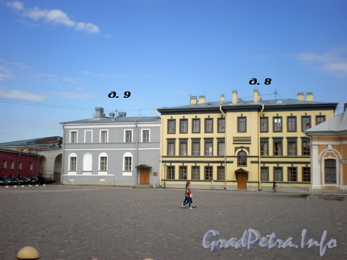 Петропавловская крепость дома 8 и 9. Фото 2008 г.
