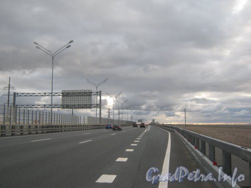 КАД. Участок от Приморского шоссе в сторону г. Кронштадта. Фото 9 августа 2012 г.