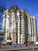 Большеохтинский пр., д. 16. Общий вид здания. Фото апрель 2009 г.