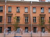 Малодетскосельский пр., д. 22. Фрагмент фасада. Фото май 2010 г.