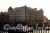 Малый пр. В.О., д. 1 / наб. Адмирала Макарова, д. 30. Вид с Тучкова моста. Фото июль 2010 г.