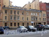 Смольный пр., д. 9. Фасад лицевого флигеля. Фото октябрь 2010 г.