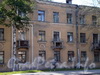 Пр. Непокорённых, д. 13 к. 5, фрагмент фасада здания. Фото 2008 г.