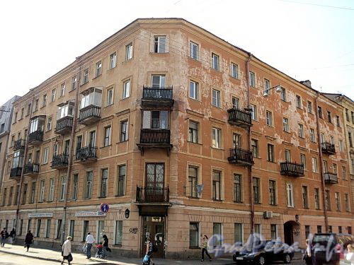 Клинский пр., д. 13 / Подольская ул., д. 21 . Общий вид здания. Фото май 2010 г.