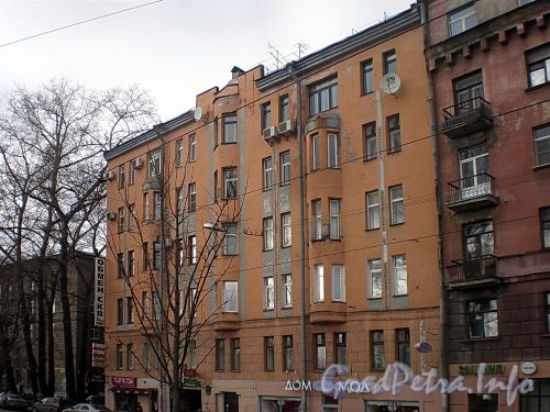 Кронверкский пр., д. 27. Фасад здания. Фото март 2010 г.