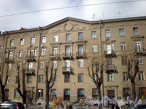 Кронверкский пр., д. 31. Фасад здания. Фото март 2010 г.