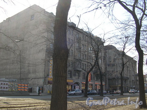 Лиговский пр. д.44, фасад здания до реконструкции. Фото 2005 г.