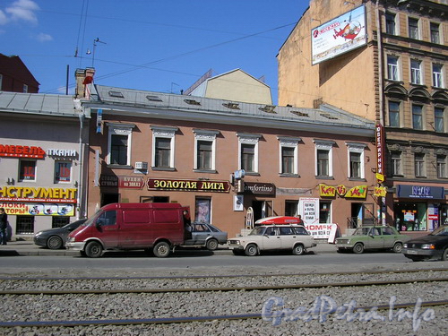 Лиговский пр., д. №111, общий вид дома. Фото 2005 г.