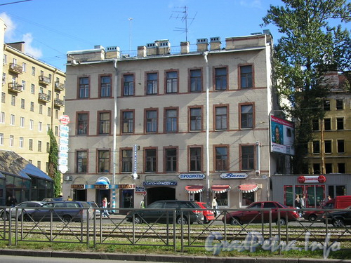 Лиговский пр. д. 138, общий вид здания. Фото 2005 г.