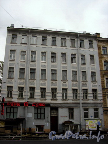 Лиговский пр. д. 158, общий вид лицевого фасада здания и вход в «Суши бар». Фото 2007 г.