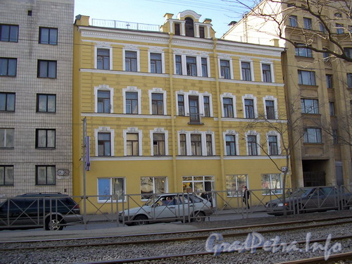 Лиговский пр. д. 183, общий вид здания. Фото 2005 г.